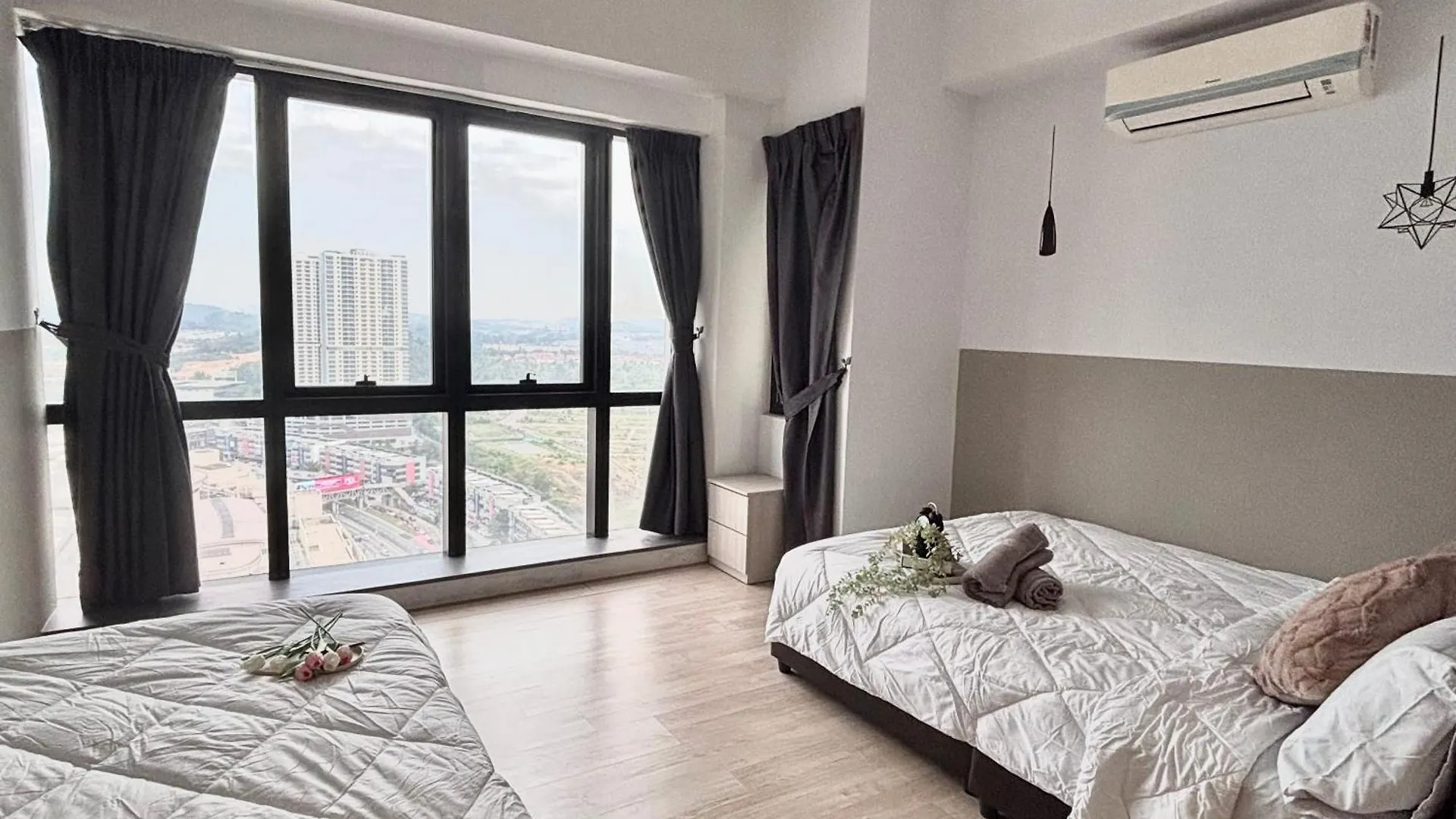 Pavilion 2 Revol Sky Pool 2-3 Pax Ls25 Kuala Lumpur 0*,  Maleisië